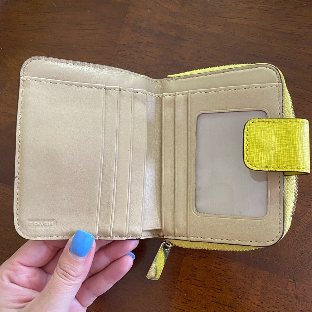 Coach Wallet - Picture 3 of 3